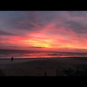 Meet your Posher, Leigh